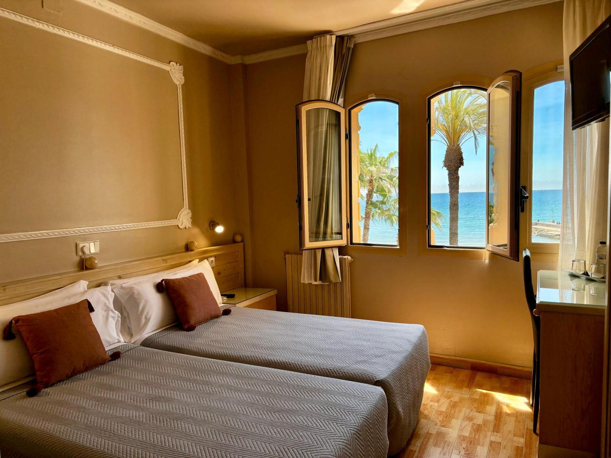 Hotel Celimar Sitges Exterior photo