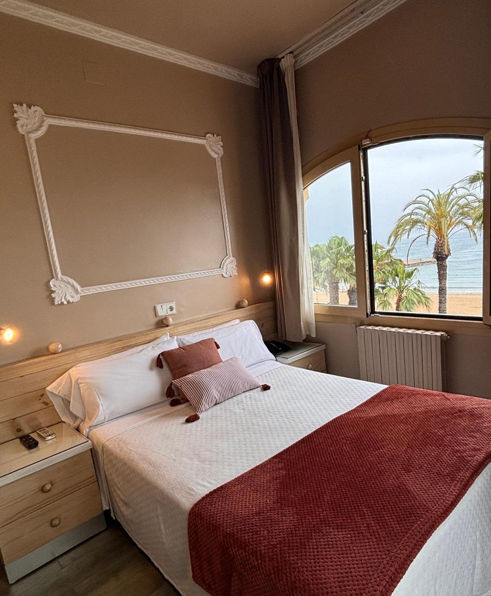Hotel Celimar Sitges Exterior photo
