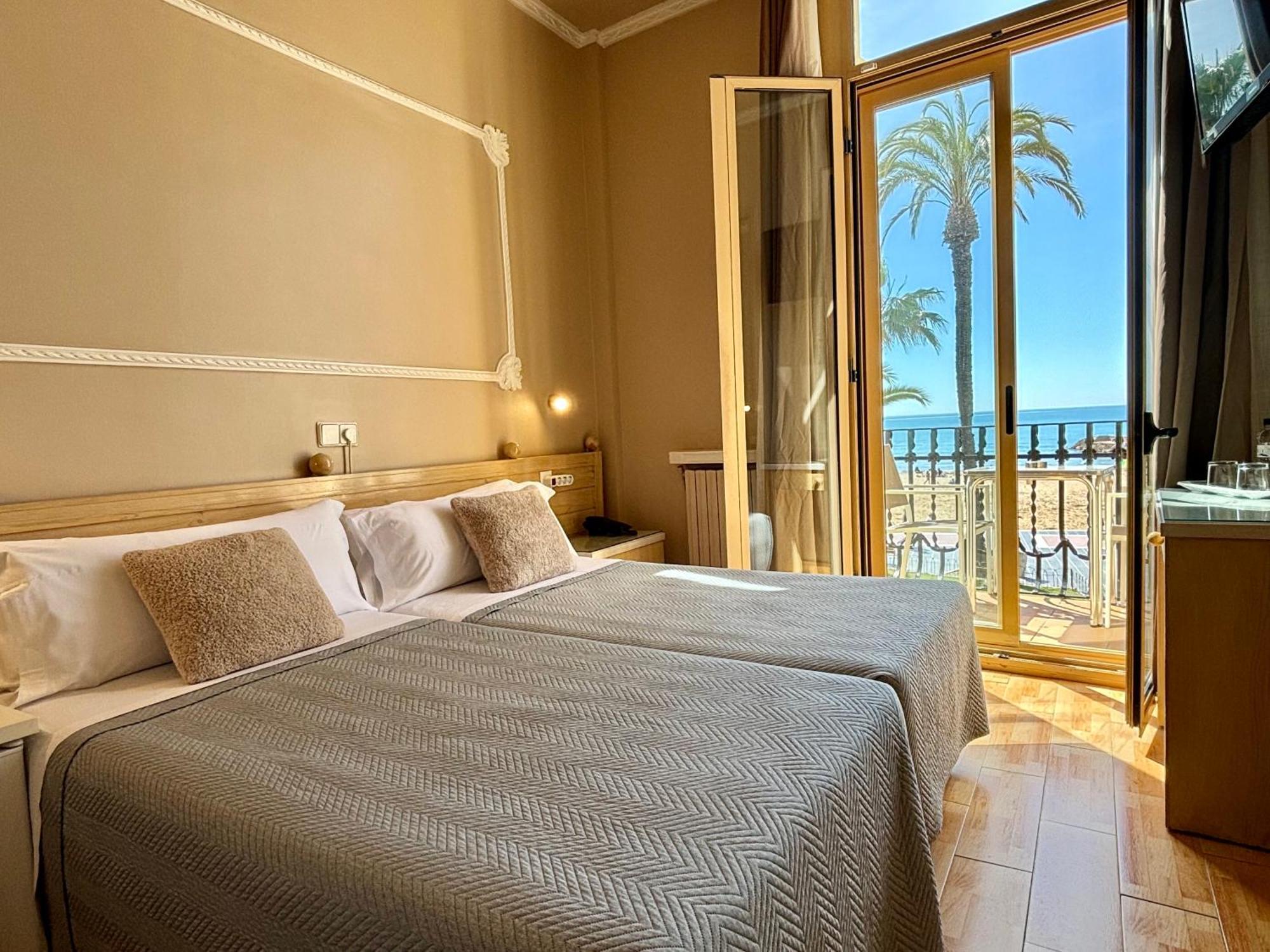 Hotel Celimar Sitges Exterior photo