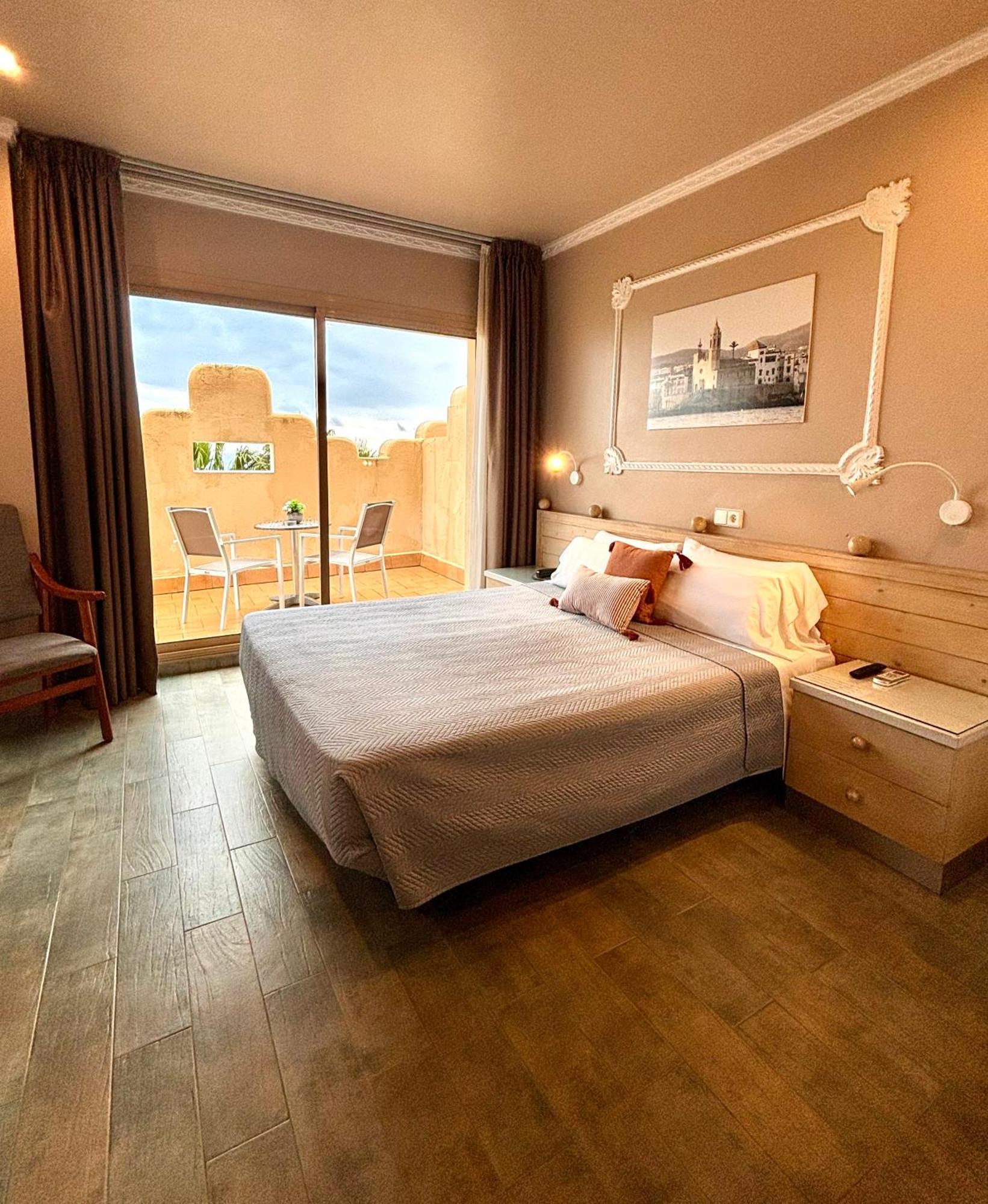 Hotel Celimar Sitges Exterior photo