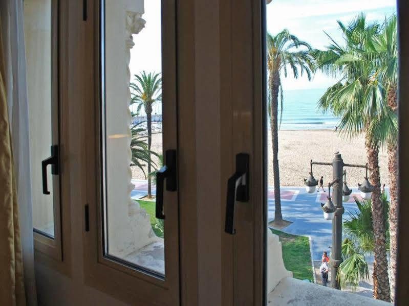 Hotel Celimar Sitges Exterior photo