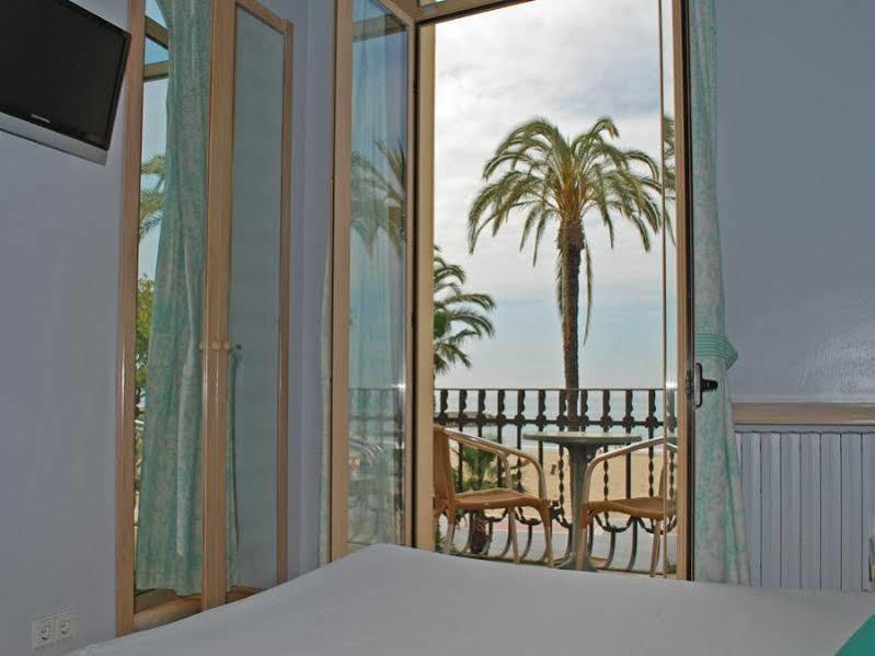 Hotel Celimar Sitges Exterior photo